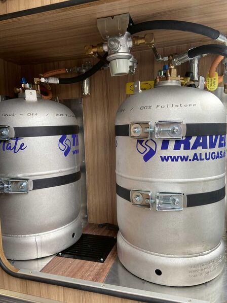 Der Einbau von Gastankflaschen muss von einem speziellen Einbauer Gastankflasche vorgenommen werden. Bild: Campingwelt Portmann GmbH