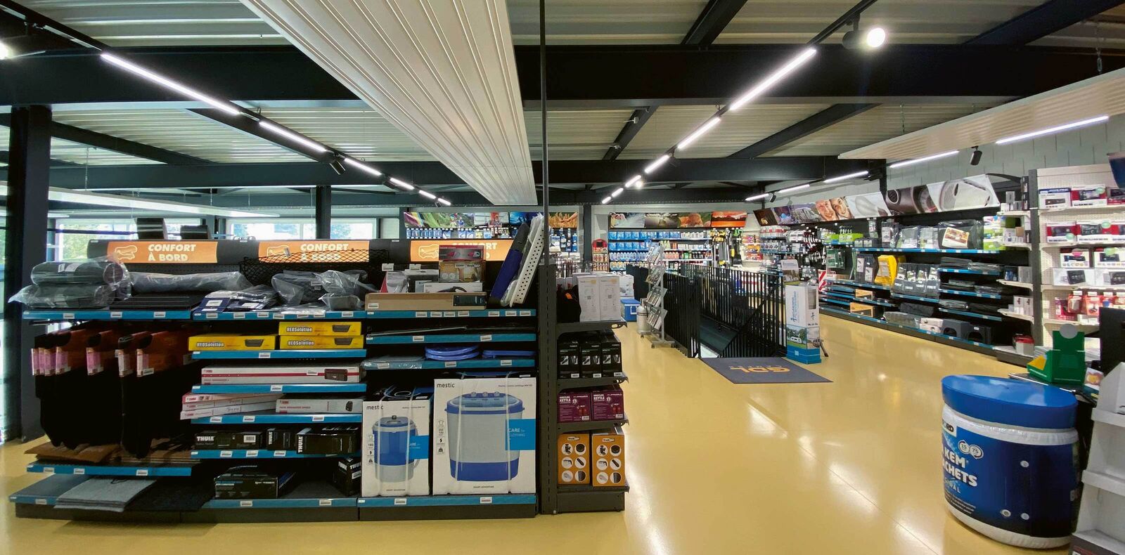 Teil des Neubaus ist der 200 Quadratmeter grosse Zubehörshop.