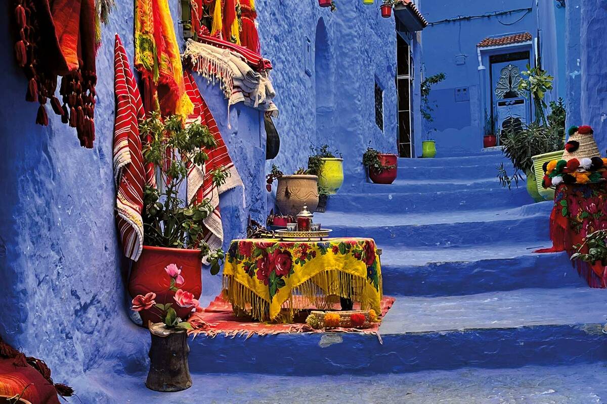 Située dans la région montagneuse du Rif au Maroc, Chefchaouen est connue mondialement pour sa médina aux façades bleues.