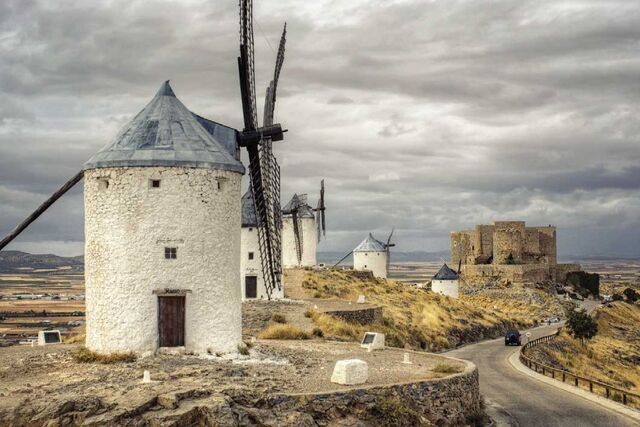 Spanien
