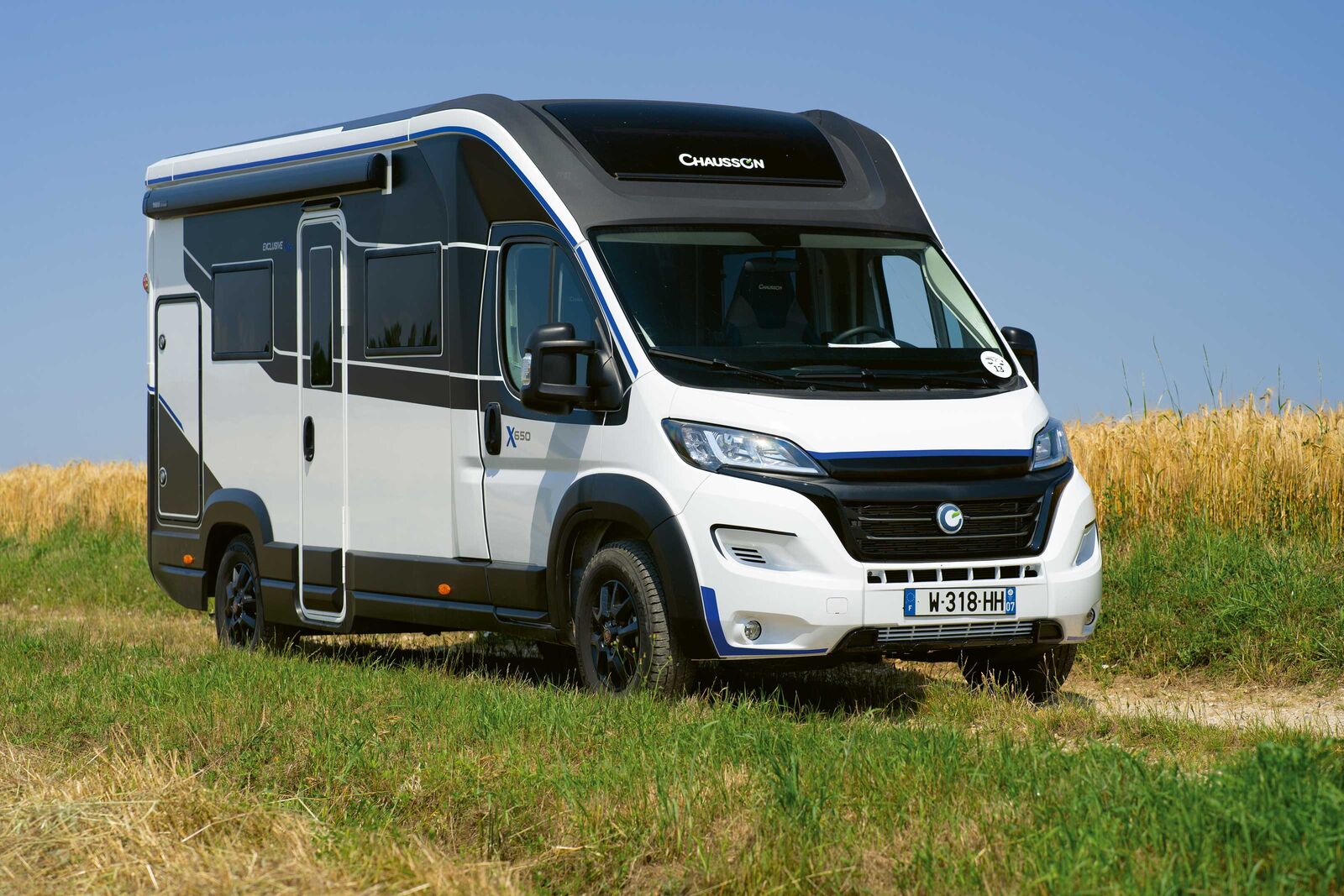 Mit 6,36 Metern Länge und nur 2,20 Metern Breite ist der Chausson X 650 auf Fiat Ducato extrem kompakt und wendig.