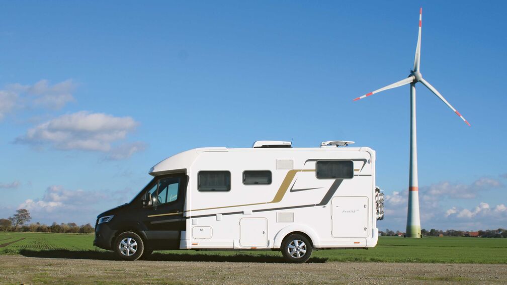 Eura Mobil Profila T 696 EB