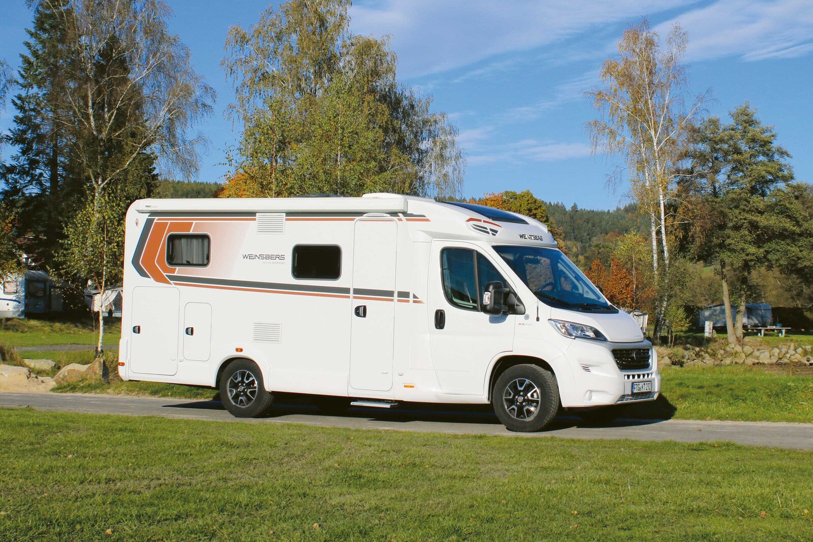 Im Testbetrieb entpuppte sich der kompakte Weinsberg als idealer Begleiter für die reisefreudige Klientel mit ausreichend Motorpower bei dennoch moderaten Verbrauchswerten.